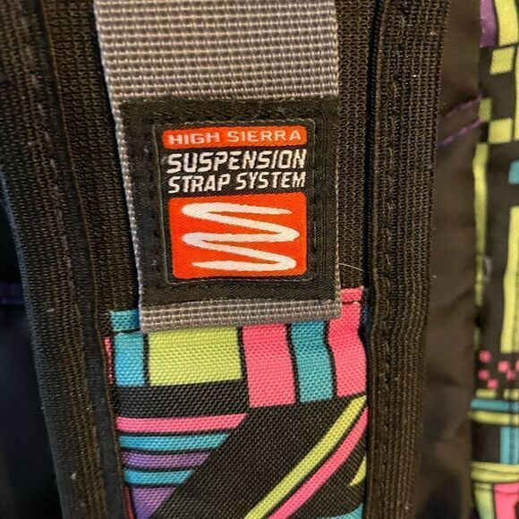 High Sierra 80’s Themed Vintage Backpack - Picture 12 of 16